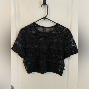 Lululemon black mesh top size S/M